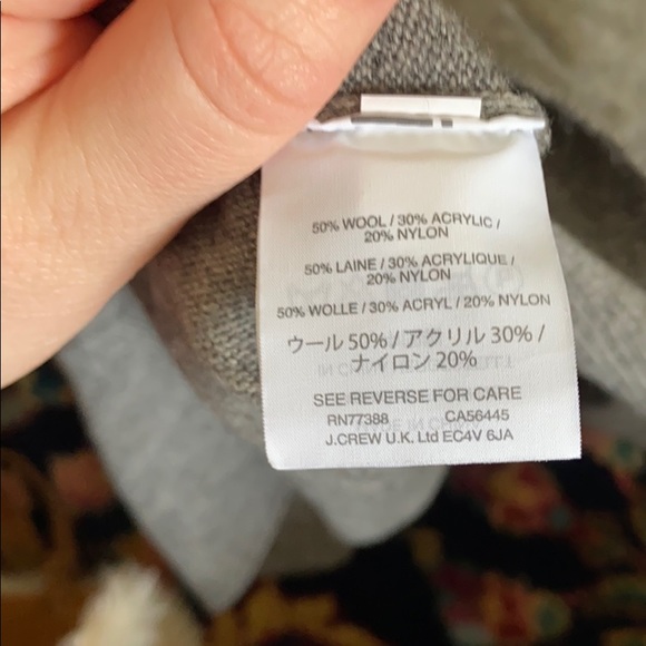 J.Crew Ruffle Sleeve Sweater NWOT - Picture 7 of 7